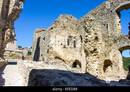 Das Chateau de Saissac, eine Burgruine und eine der sogenannten Katharer Burgen, nordwestlich von Carcassonne, Frankreich Stockfoto