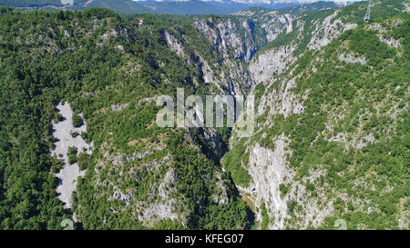 Luftaufnahme auf die Canyon-Berg Durmitor, Montenegro Stockfoto