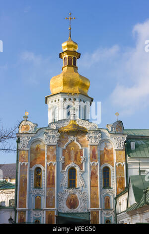 Gate Kirche der Dreifaltigkeit. lavra Haupteingang, Kiew, Ukraine Stockfoto