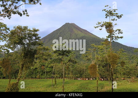 Vulkan Arenal und La Fortuna, Alajuela Provinz, Costa Rica, Mittelamerika Stockfoto