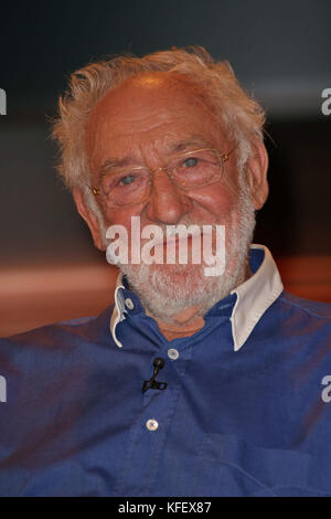 Markus Lanz Talkshow im Studio Stahltwiete. Mit: Dieter Hallervorden (Schauspieler) Wo: Hamburg, Deutschland Wann: 26 Sep 2017 Credit: Becher/WENN.com Stockfoto