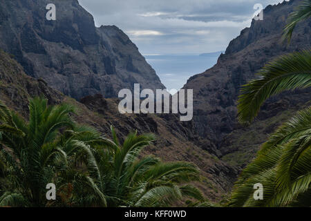 Blick auf Teno Gebirge Stockfoto