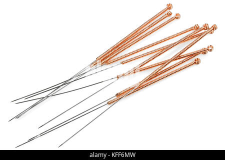 Akupunktur Nadeln auf weißem Hintergrund Stockfoto