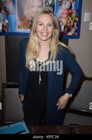 Parsippany, NJ, USA. Oktober 2017. Kari Michaelson in Anwesenheit der Chiller Theatre Toy, Model and Film Expo, Hilton Parsippany, Parsippany, NJ 27. Oktober 2017. Quelle: Derek Storm/Everett Collection/Alamy Live News Stockfoto