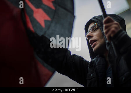 Konzentration von ultra-rechts durch die Einheit von Spanien. Kredit: Carles Desfilis / Alamy Stockfoto