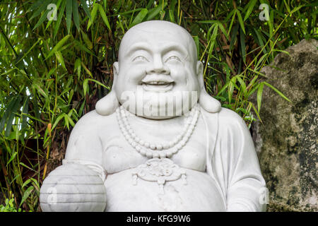 Lächelnd fat Buddha Stockfoto