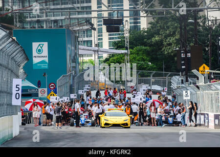 Kuala Lumpur - 9. August: Der erste kl City Grand Prix am 7. August 2015, Kuala Lumpur, Malaysia. Das Rennen entlang der gut gehalten - bekannte Straßen der Capi Stockfoto