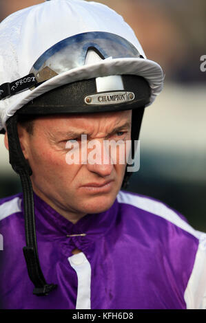 Seamie Heffernan vor der Racing Post Trophy Einsätze während der Racing Post Trophy Tag auf Doncaster Racecourse. DRÜCKEN Sie VERBANDSFOTO. Bilddatum: Samstag, 28. Oktober 2017. Siehe PA Story RACING Doncaster. Bildnachweis sollte lauten: Clint Hughes/PA Wire Stockfoto