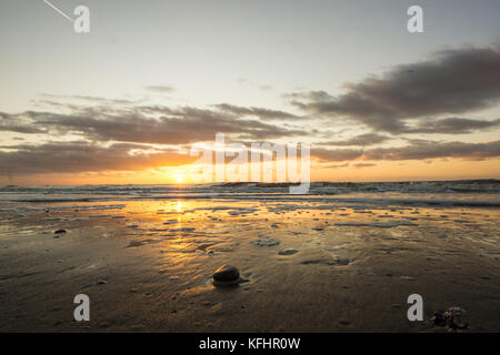 Blackpool uk, 29. Oktober 2017. Wetter news. Einen schönen Abend in Blackpool mit vielen Familien den Besuch der berühmten illuminationen zu sehen. © Gary Telford/alamy leben Nachrichten Stockfoto