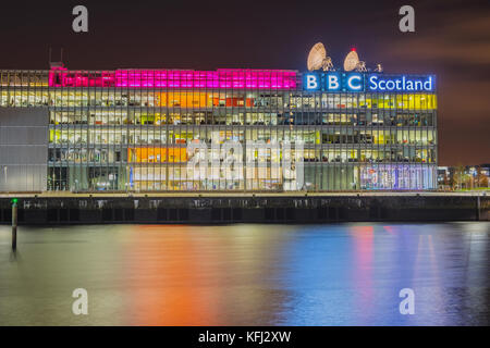 BBC Schottland Gebäude, Glasgow, Schottland, Großbritannien Nacht Stockfoto