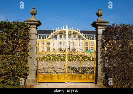 HANNOVER, DEUTSCHLAND - 19. OKTOBER 2017: Herrenhäuser Gärten in Hannover Stockfoto