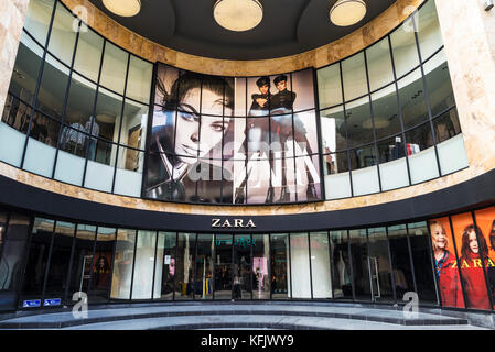 Brüssel, Belgien - 27 August 2017: Zara Shop im Zentrum von Brüssel, Belgien Stockfoto