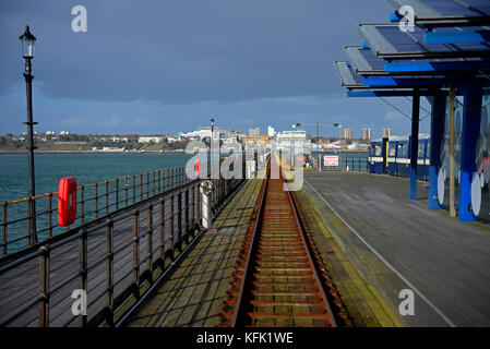 Pier Bahnhof am Ende des Southend Pier, Southend on Sea, Essex, Großbritannien Stockfoto