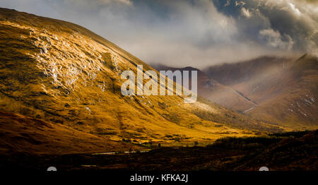 Stürmischen herbst Wetter in Glen etive, Highlands von Schottland Stockfoto