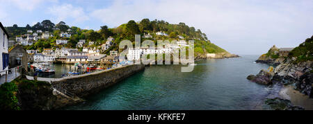 Fischereihafen und Hafen Mauer, Polperro, Cornwall, England, Großbritannien Stockfoto