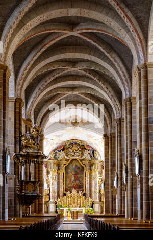 Kanzel und Hochaltar, der ehemaligen Klosterkirche, walderbach Kloster, Bayerischer Wald, Oberpfalz, Bayern, Deutschland Stockfoto