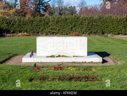 Gräber von Franklin D Roosevelt und seine Frau Eleanor Roosevelt, Franklin D. Roosevelt National Historic Site, Hyde Park, New York State, USA Stockfoto