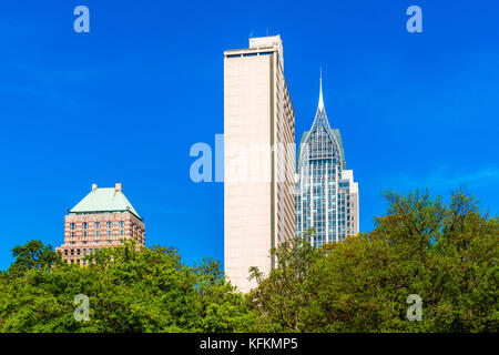 Hochhausgebäude im Downtown District von Mobile, Alabama, USA Stockfoto