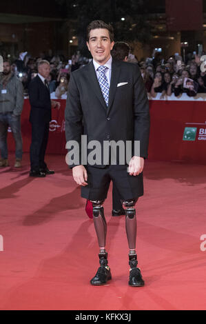 Rom, Italien. Oktober 2017. Jeff Bauman nimmt am 28. Oktober 2017 an der „Stronger“-Premiere während des 12. Rom Film fest im Auditorium Parco Della Musica in Rom Teil. | Verwendung weltweit Credit: dpa/Alamy Live News Stockfoto