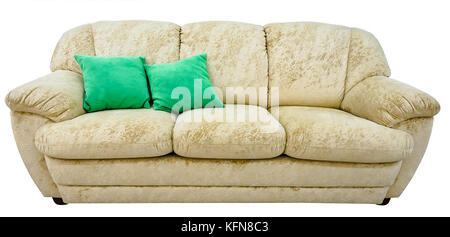 Beige Sofa. Weiche Nicki-qualität Couch. Klassische Moderne Divan auf dem isolierten Hintergrund Stockfoto
