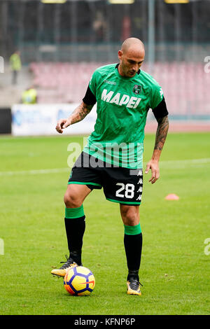 Neapel, Italien. 29 Okt, 2017. Neapel - Italien 29/10/2017 Paolo Cannavaro von sassuolo während der Serie ein Match zwischen s.s.c. Napoli und sassuolo im Stadio San Paolo Neapel. Credit: Emanuele Sessa/Pacific Press/alamy leben Nachrichten Stockfoto