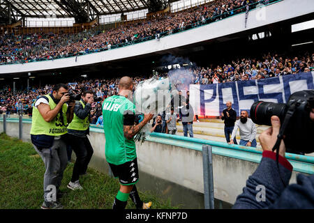 Neapel, Italien. 29 Okt, 2017. Neapel - Italien 29/10/2017 Paolo Cannavaro von sassuolo während der Serie ein Match zwischen s.s.c. Napoli und sassuolo im Stadio San Paolo Neapel. Credit: Emanuele Sessa/Pacific Press/alamy leben Nachrichten Stockfoto