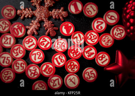 Weihnachten bingo Zahlen im flachen Stil Stockfoto