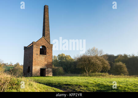 Hummeln Loch und warrens Halle lokale Natur finden Stockfoto