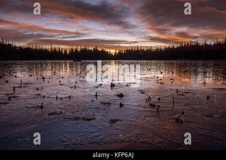 Red Rock Lake im frühen Winter. brainard See Erholungsgebiet. Station, Colorado. Stockfoto