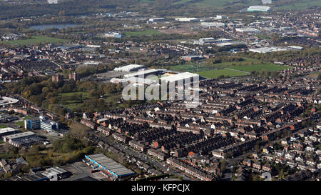 Luftaufnahme von Burslem, Stoke-on-Trent, in Richtung Vale Park home von Port Vale FC, Großbritannien Stockfoto