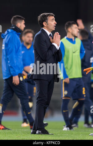 Verona, Italien. 30. Oktober 2017. Fabio Pecchia (Hellas) Fußball/Fußball : Italienisches Spiel der Serie A zwischen Hellas Verona 1-2 Inter Mailand im Stadio Marc'Antonio Bentegodi in Verona, Italien . Quelle: Maurizio Borsari/AFLO/Alamy Live News Stockfoto