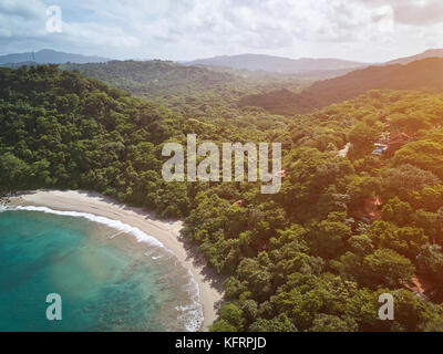 Aquawellness Bay in Nicaragua an einem sonnigen Tag Luftbild Drohne anzeigen Stockfoto