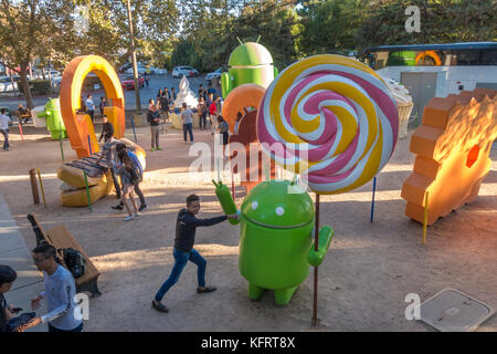 Android Android Skulptur Garten oder Rasen Statue Park auf dem Google Campus in Mountain View im Silicon Valley, Kalifornien Stockfoto