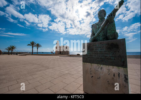 Statue des David Glasgow Farragut, Ciutadella de Menorca, Hafenstadt an der Westküste der Insel Menorca, Balearen, Spanien, Mittelmeer. Stockfoto