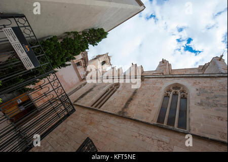 Catedral de Santa Maria, Ciutadella de Menorca, Hafenstadt an der Westküste der Insel Menorca, Balearen, Spanien, Mittelmeer. Stockfoto