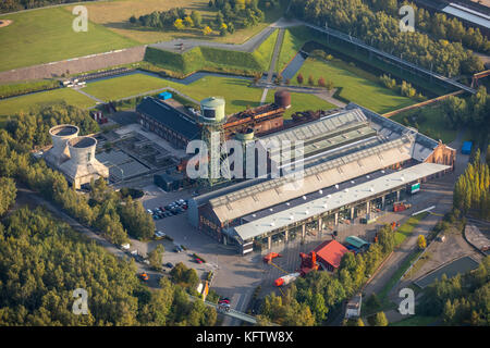 Century Hall Bochum, Westpark, Industriedenkmal, Veranstaltungshalle, Veranstaltungszentrum, Wasserturm, Industriekultur, Bochum, Ruhrgebiet, Nordrhein-Westfalen Stockfoto