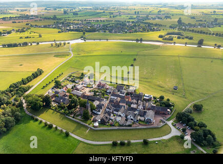 Insellage Schenkenschanz, Schutzmauern, Überflutung des Naturreservats Kleve-Salmorth, Kleve, Niederrhein, Nordrhein-Westfalen, Germa Stockfoto