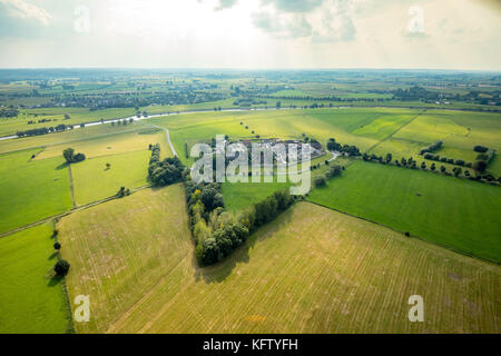 Insellage Schenkenschanz, Schutzmauern, Überflutung des Naturreservats Kleve-Salmorth, Kleve, Niederrhein, Nordrhein-Westfalen, Germa Stockfoto