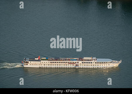 Rheinkreuzfahrtschiff Statendam, Kreuzfahrt, Binnenschifffahrt auf dem Rhein, Ausflugsschiff, Ausflugsschiff, Rhein, Köln, Rheinland, Nordrhein-Westfalen, Ge Stockfoto