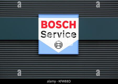 Hinnerup, Dänemark - Oktober 28, 2017: Bosch Service Logo an einer Wand Stockfoto