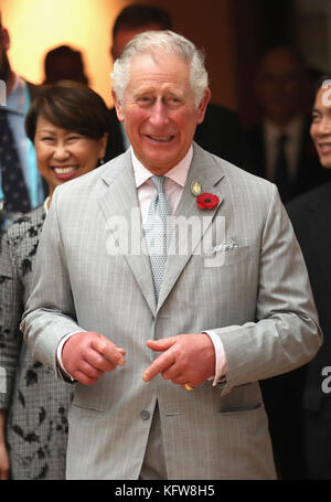 Der Prinz von Wales besucht die National Gallery Singapur, die die weltweit größte öffentliche Sammlung von Singapurs und südostasiatischer Kunst in Singapur betreut. Stockfoto