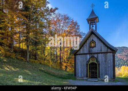 Heilig-kreuz-Kapelle im Markus Wasmeier Bauernhof- und Wintersport Museum, Schliersee, Oberbayern, Bayern, Deutschland, Europa Stockfoto