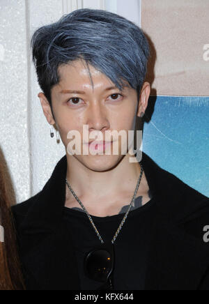 Santa Monica, Kalifornien, USA. November 2017. Miyavi. „Bunker77“ Los Angeles Premiere im Aero Theater in Santa Monica. Hinweis: Birdie Thompson/AdMedia/ZUMA Wire/Alamy Live News Stockfoto