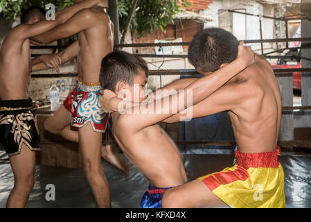 Kindertraining, Muay thai, Panto Gym, Bangkok, Thailand Stockfoto