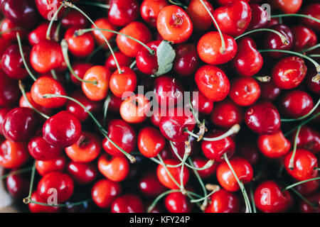 In der Nähe Bild von viel frische Erdbeeren Stockfoto