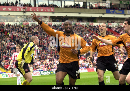 Footballer Dekan Sturridge feiert Ziel SHEFFIELD UTD V WÖLFE AM BRAMHALL LANE. Stockfoto