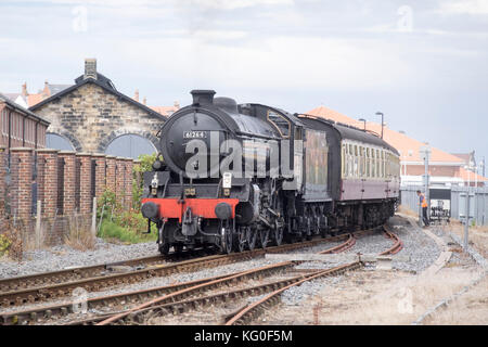 Dampflok 61264 zieht der Passagierverkehr auf der North Yorkshire Moors Stockfoto