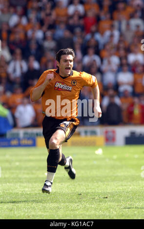 Fußballer Marc Edworthy Wolverhampton Wanderers v Leicester City, 04. Mai 2003 Stockfoto