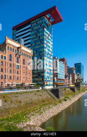 Düsseldorf, Nordrhein-Westfalen, Deutschland: Medienhafen Stockfoto