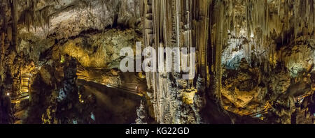 Tropfsteinhöhlen von Nerja, Spanien *** Local Caption ***, Höhle, Stalaktiten, Stalagmiten, Scheinwerfer, Beleuchtung, Stockfoto